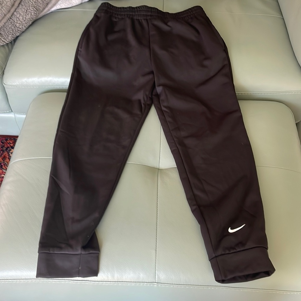 Black Nike sweatpants